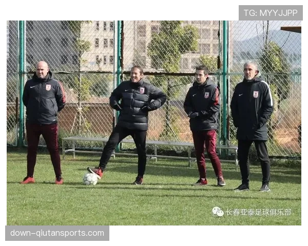 法国足球技术总监四月考察报告摘要：关注青年国家队防守训练课程